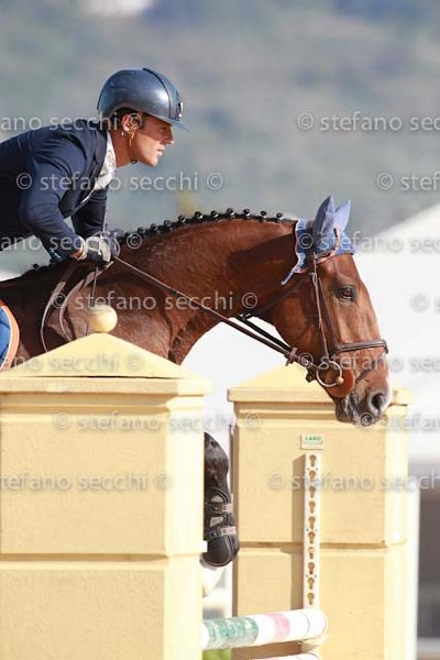 ZUVADELLI_ONTARIAL_GIO CAV 2011_SS3_7557.jpg
